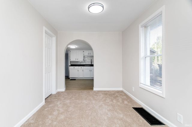 613 S 36th Street, South Bend, IN 46615