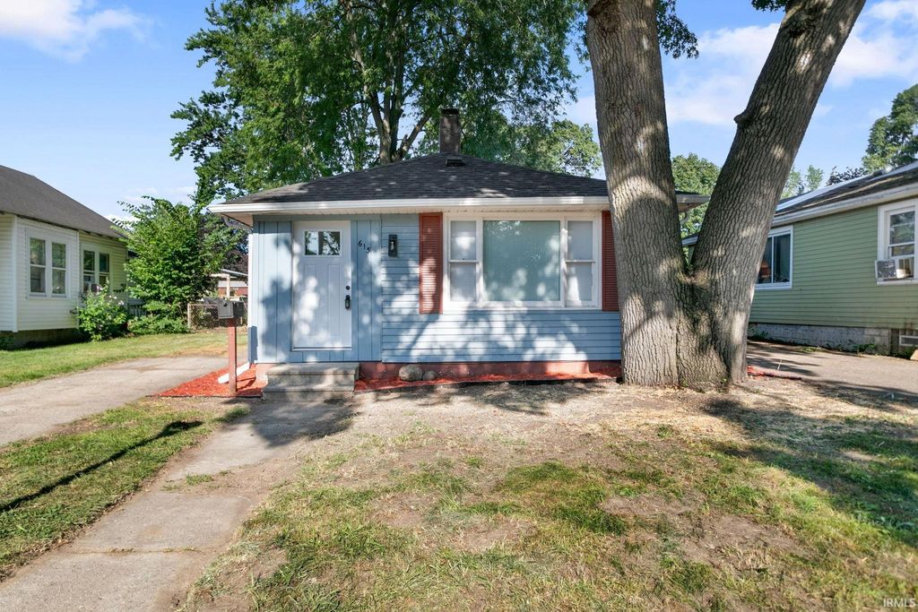 613 S 36th Street, South Bend, IN 46615