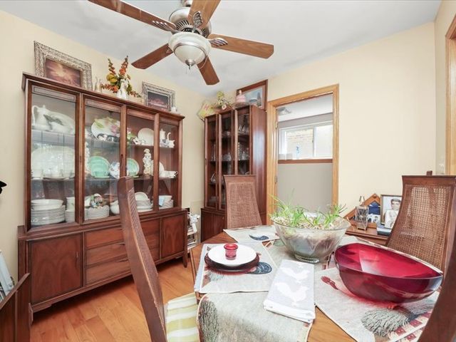 4820 S Lotus Avenue, Chicago, IL 60638