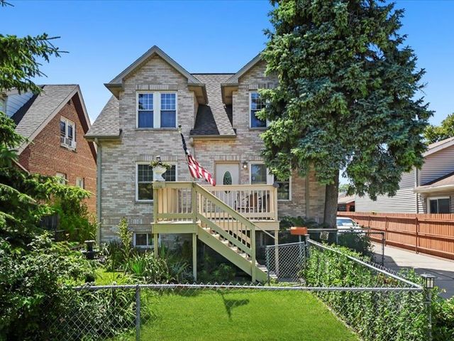 4820 S Lotus Avenue, Chicago, IL 60638