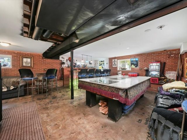 4820 S Lotus Avenue, Chicago, IL 60638