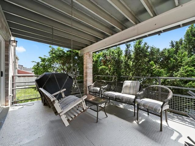 4820 S Lotus Avenue, Chicago, IL 60638