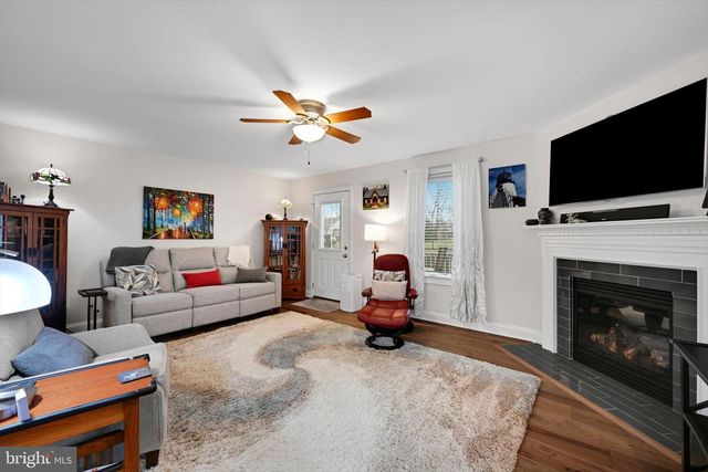 107 HILLTOP CT, Camp Hill, PA 17011