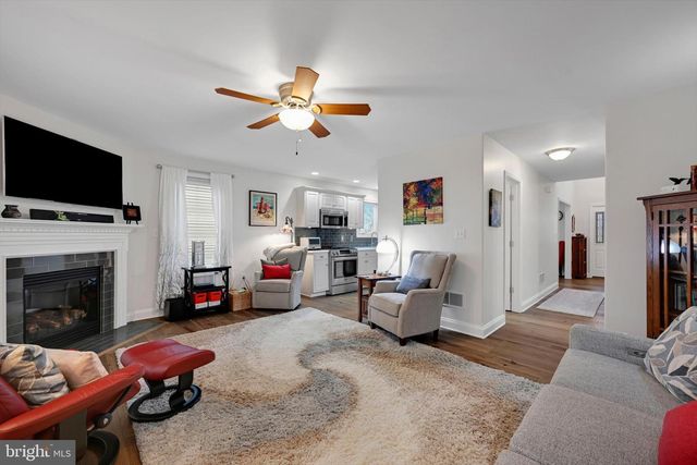 107 HILLTOP CT, Camp Hill, PA 17011