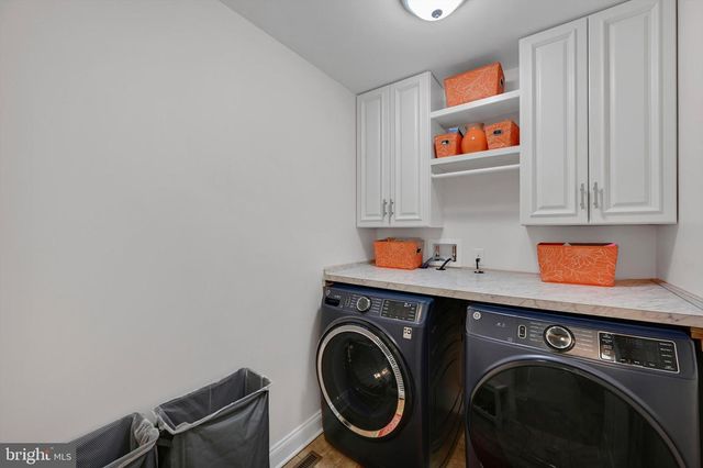 107 HILLTOP CT, Camp Hill, PA 17011