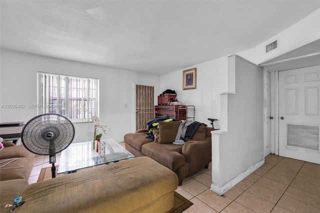 13630 NW 5th Ave, North Miami, FL 33168