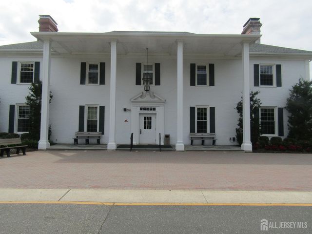 83-B Dorset Lane, Monroe, NJ 08831