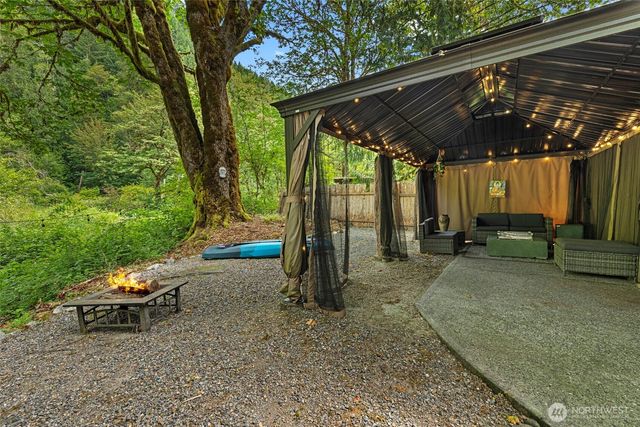 53665 White Falls Court, Concrete, WA 98237