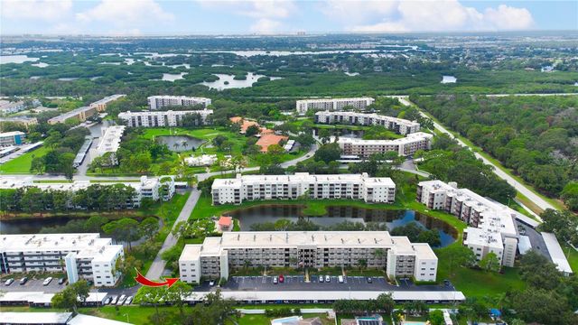 6080 80TH STREET N 201, St Petersburg, FL 33709