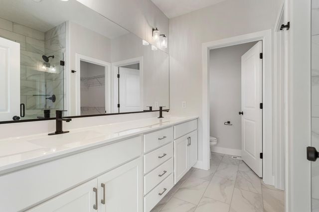 713 Wheatley Drive, Mahomet, IL 61853