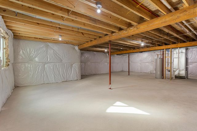 713 Wheatley Drive, Mahomet, IL 61853