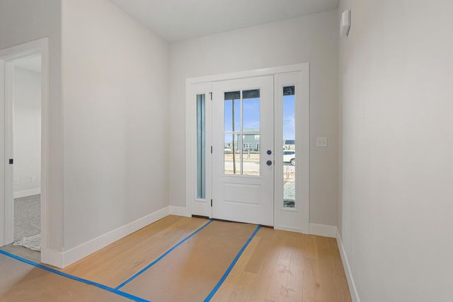 713 Wheatley Drive, Mahomet, IL 61853