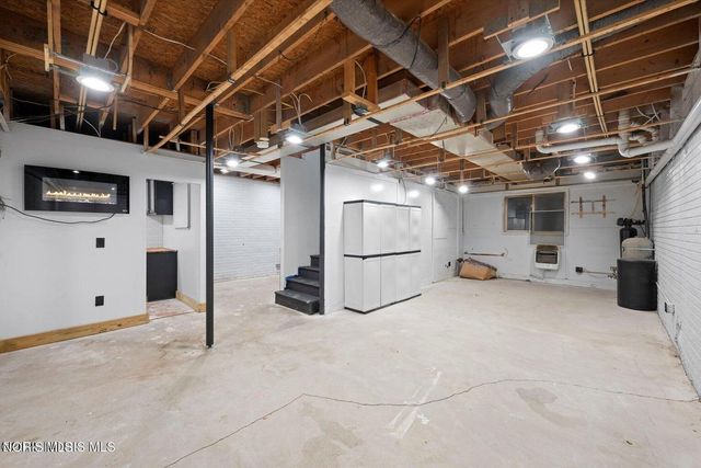 645 Clubhouse Road, Curtice, OH 43412