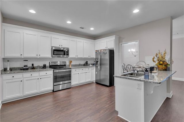 200 Richmond Drive, Statham, GA 30666