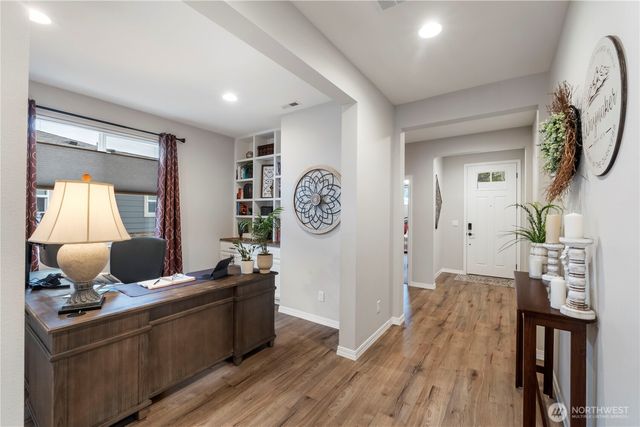 18102 151st St E, Bonney Lake, WA 98391