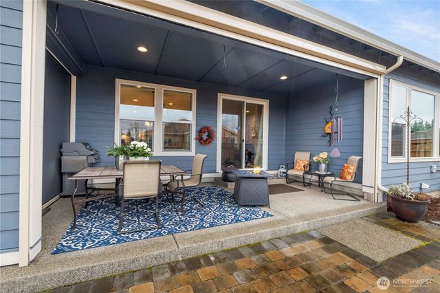 18102 151st St E, Bonney Lake, WA 98391