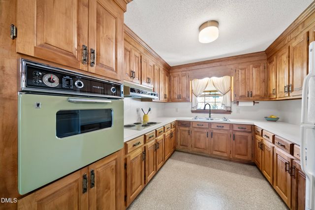 106 Oak Drive, Louisburg, NC 27549