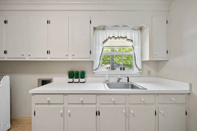 106 Oak Drive, Louisburg, NC 27549