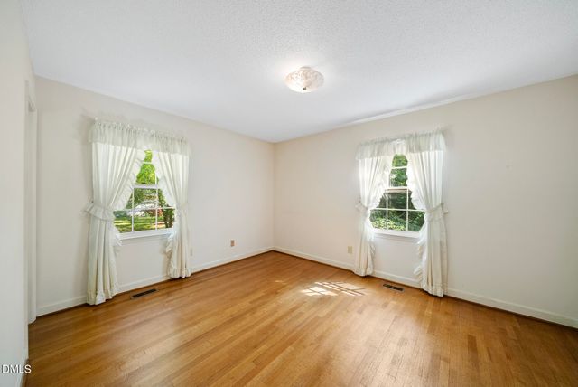 106 Oak Drive, Louisburg, NC 27549