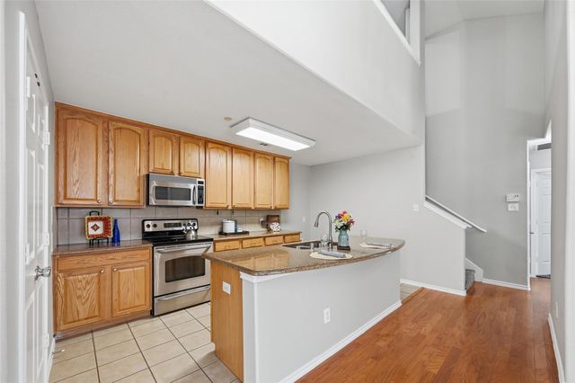 9842 Wake Bridge Drive, Frisco, TX 75035