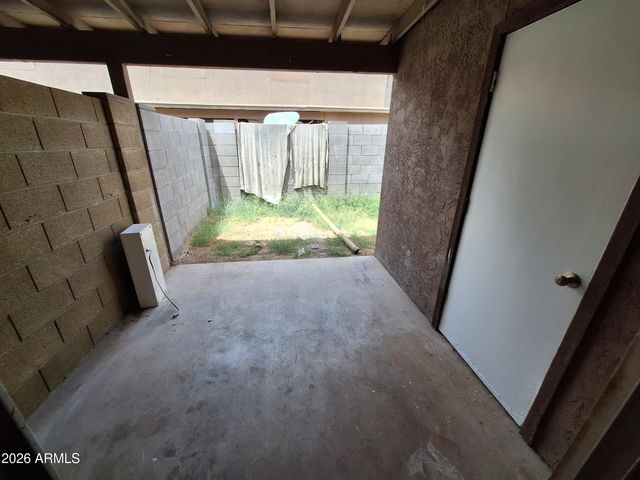 1449 E KNOLL Circle 3, Mesa, AZ 85203