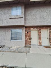 1449 E KNOLL Circle 3, Mesa, AZ 85203