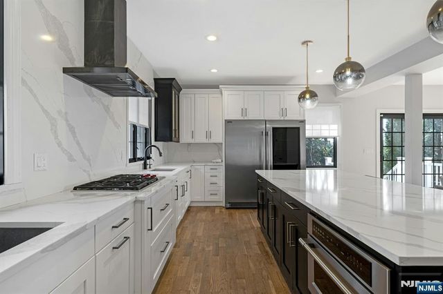 1363 Somerset Road, Teaneck, NJ 07666