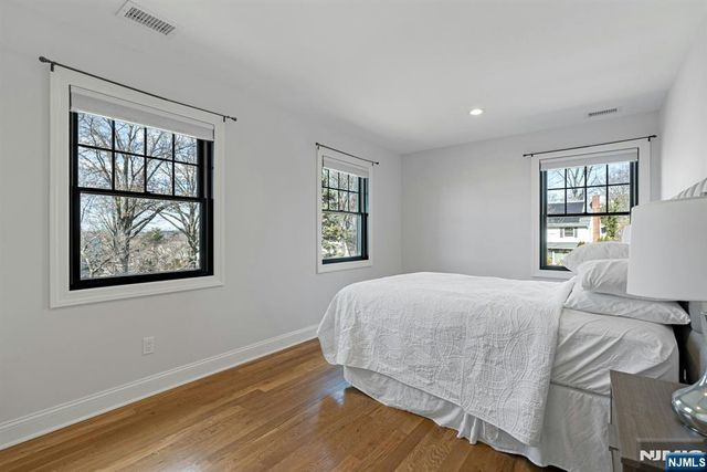 1363 Somerset Road, Teaneck, NJ 07666