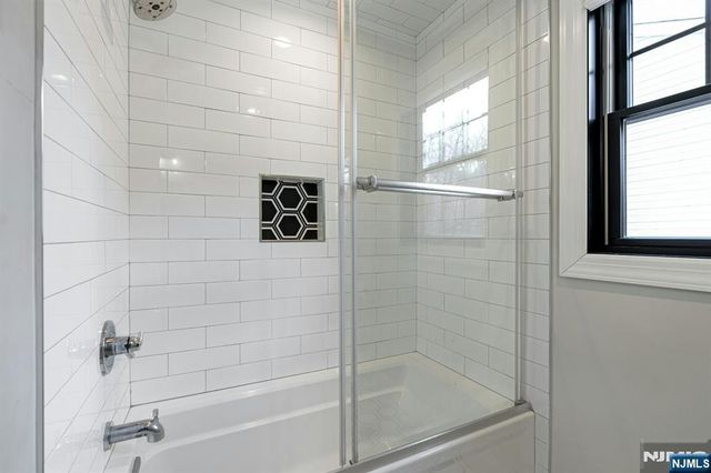 1363 Somerset Road, Teaneck, NJ 07666