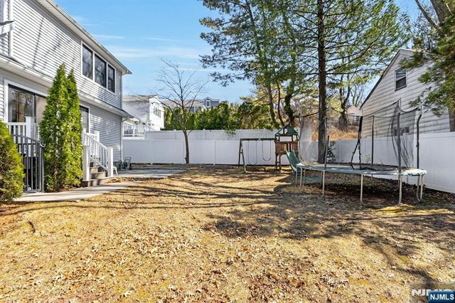 1363 Somerset Road, Teaneck, NJ 07666