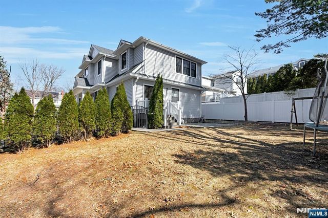 1363 Somerset Road, Teaneck, NJ 07666