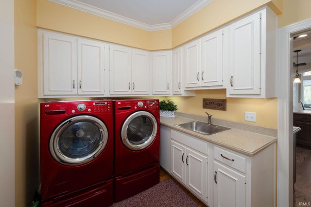 2820 Little River Run, Fort Wayne, IN 46804