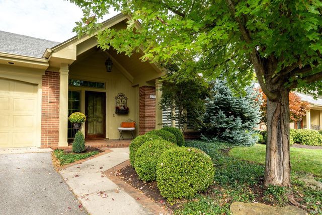 2820 Little River Run, Fort Wayne, IN 46804