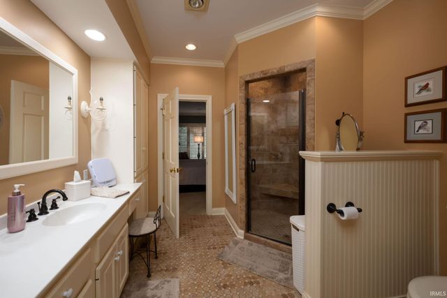 2820 Little River Run, Fort Wayne, IN 46804