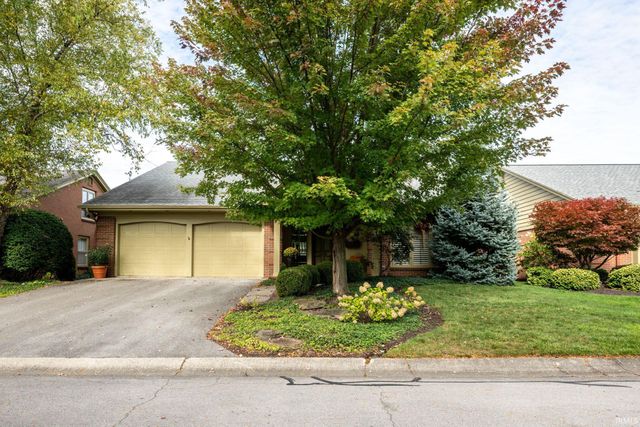 2820 Little River Run, Fort Wayne, IN 46804