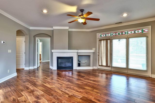 8400 Old World Court, Union, KY 41091