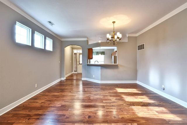 8400 Old World Court, Union, KY 41091