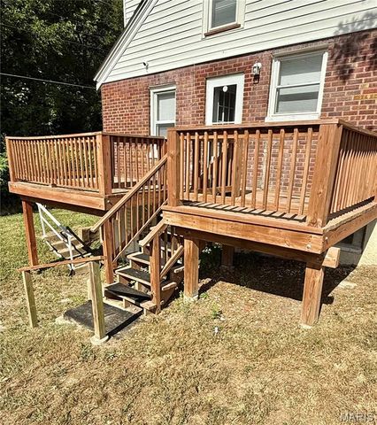 6516 Myron Avenue, St Louis, MO 63121