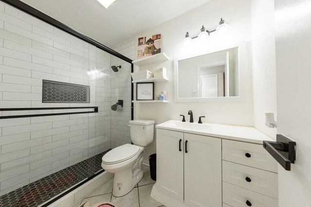 1500 Bay Area Boulevard 103, Houston, TX 77058