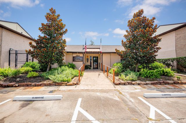 1500 Bay Area Boulevard 103, Houston, TX 77058