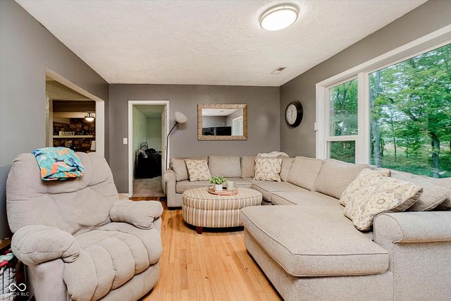 9131 E 256th Street, Arcadia, IN 46030