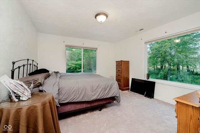 9131 E 256th Street, Arcadia, IN 46030