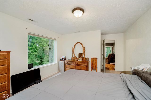9131 E 256th Street, Arcadia, IN 46030