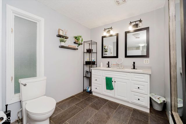 9131 E 256th Street, Arcadia, IN 46030