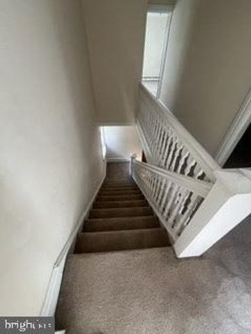 221 E 4TH ST, Media, PA 19063