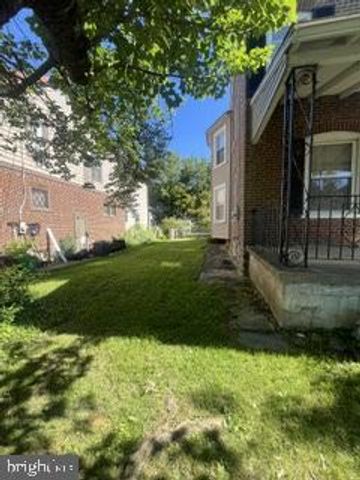 221 E 4TH ST, Media, PA 19063