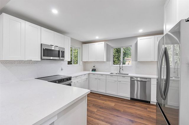 2230 Atlanta Street ., Hollywood, FL 33020