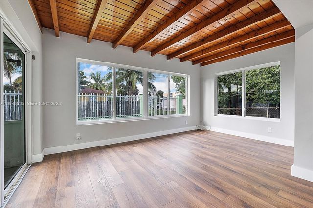2230 Atlanta Street ., Hollywood, FL 33020