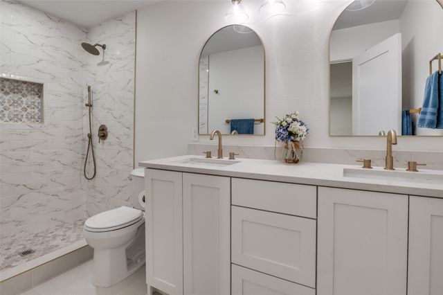 1912 Primrose Lane, Carrollton, TX 75007