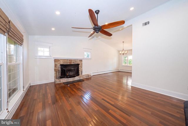 141 GYPSY LN, King Of Prussia, PA 19406